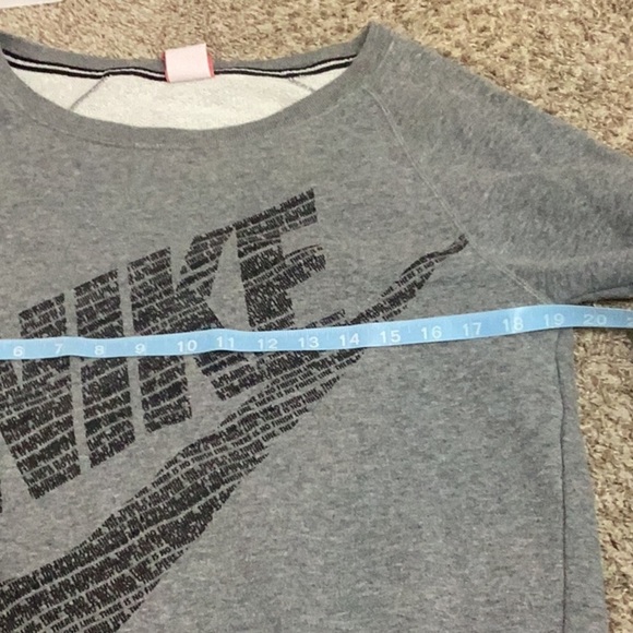 Nike Charcoal Long Sleeve Top There’s No Finish Line Gray Pullover S - Picture 6 of 8